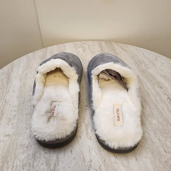 State of Day Women's Boxed Faux-Suede Slippers - B018.3 - Picture 2 of 10